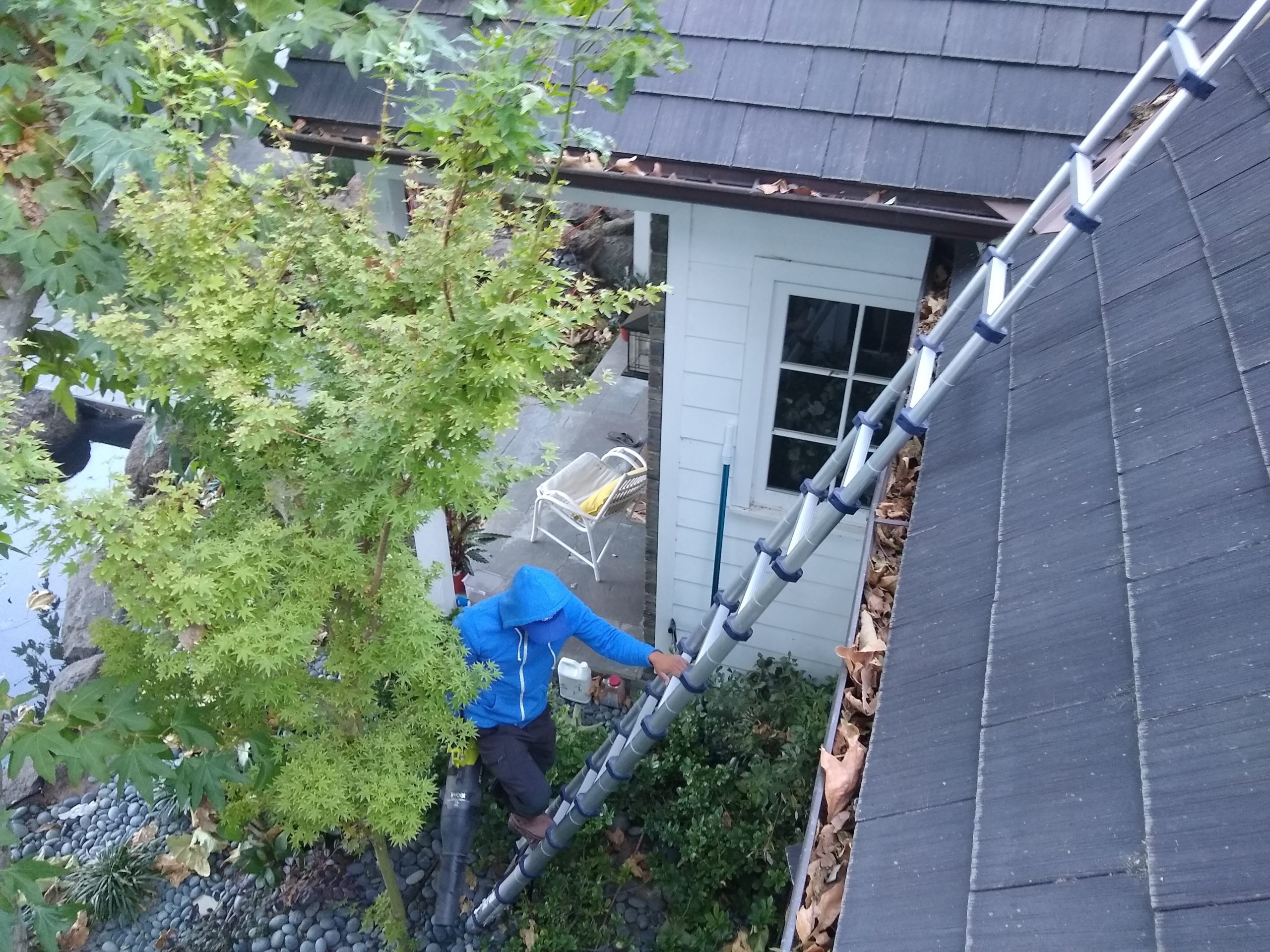 Gutter Cleaning in Brentwood, CA Curb Appeal Power Clean