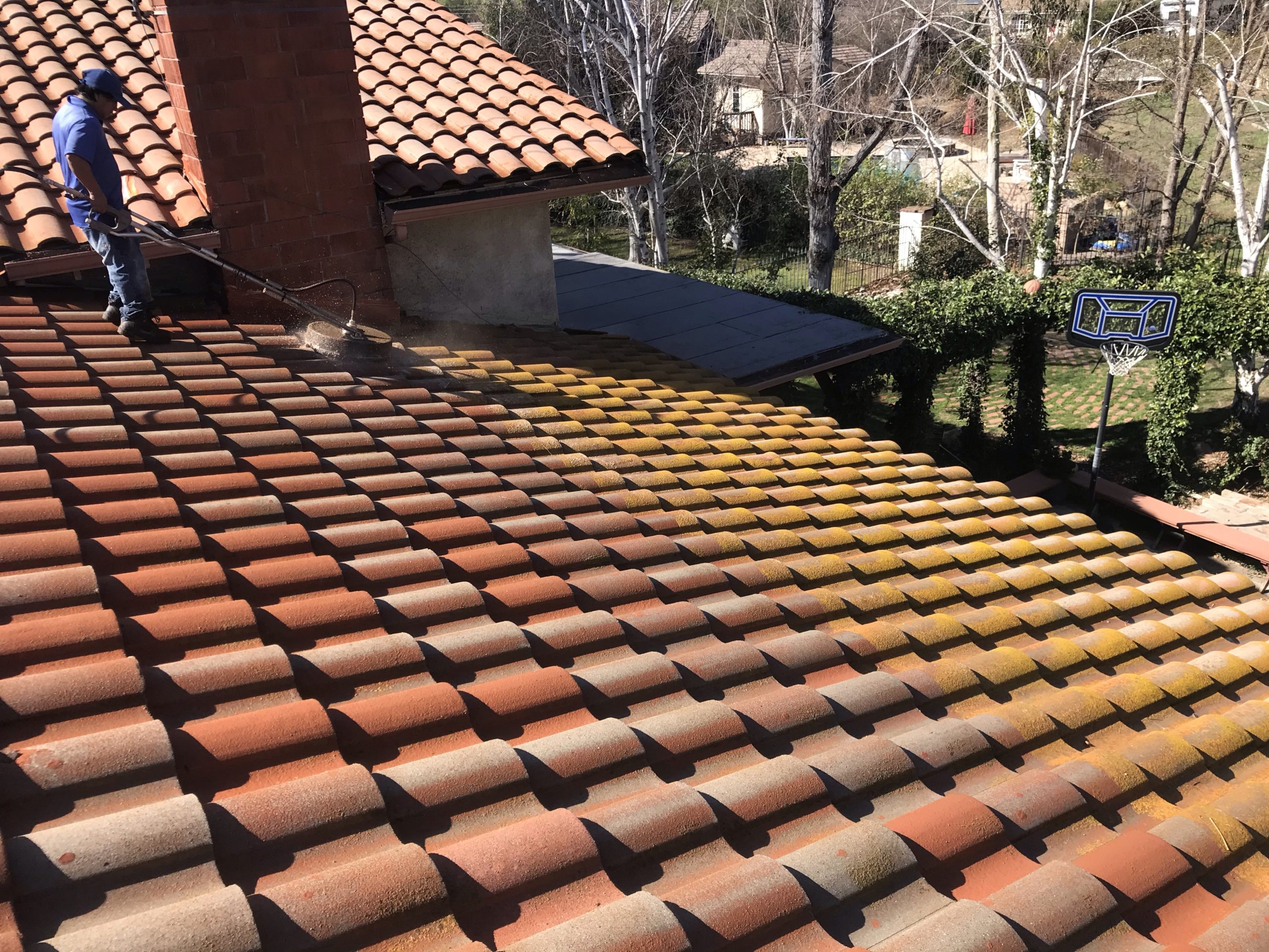 Tile Roof Cleaning in Agoura Hills. Curb Appeal Power Clean