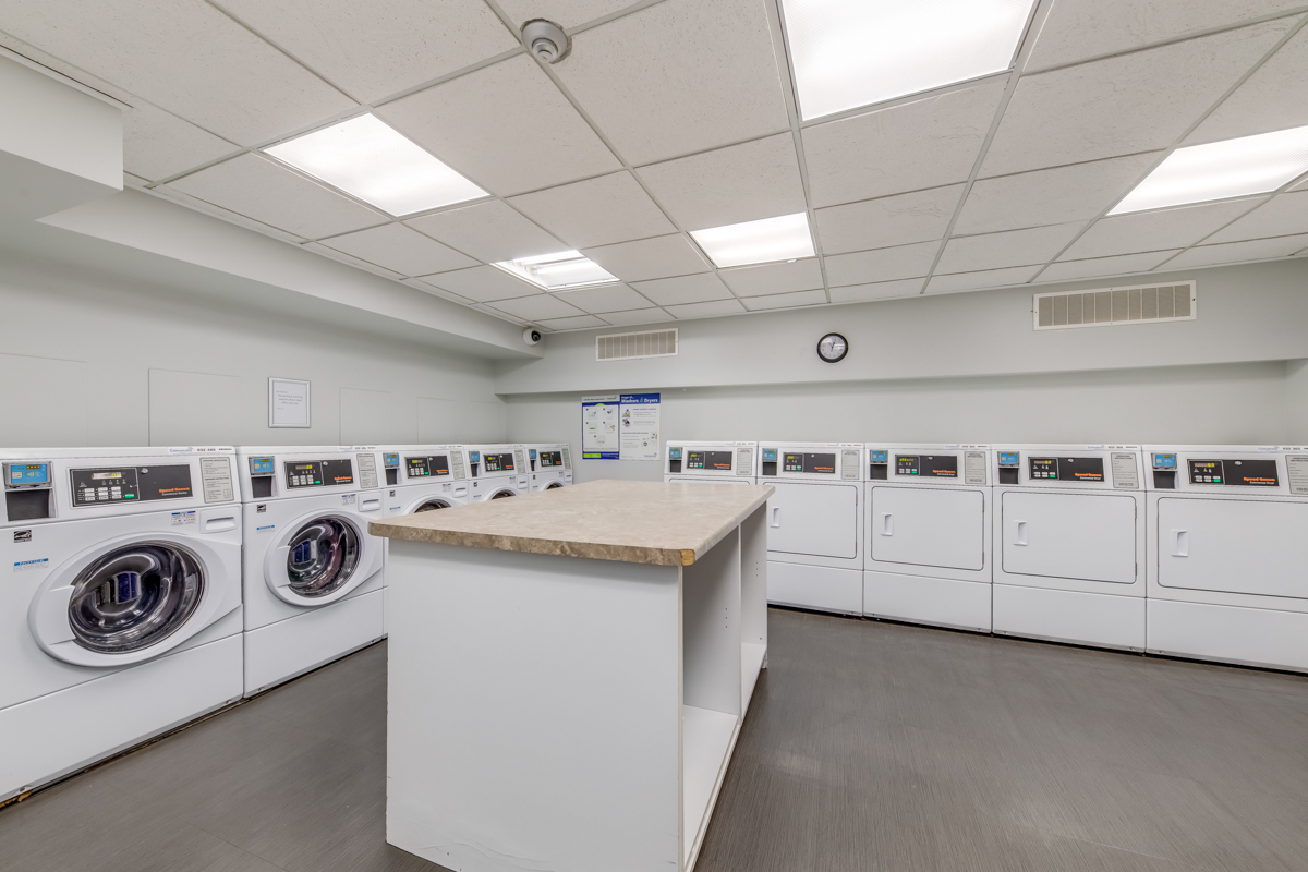 Edinburgh Manor Apartments Apartment For Rent CAPREIT