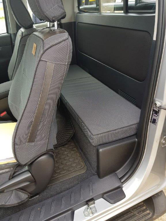 2016 Present Hilux GD6 Extra Cab Caprivi car seat covers