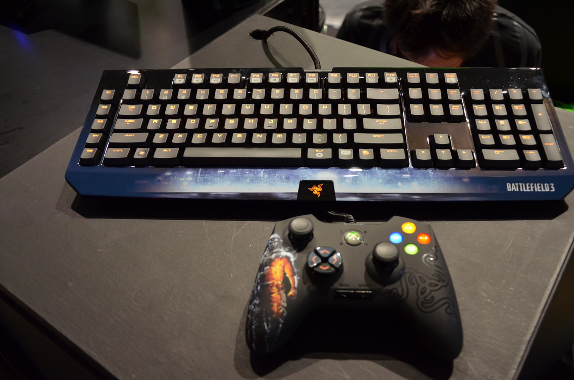 Battlefield 3 Blackwidow Ultimate Keyboard Xbox Onza Controller
