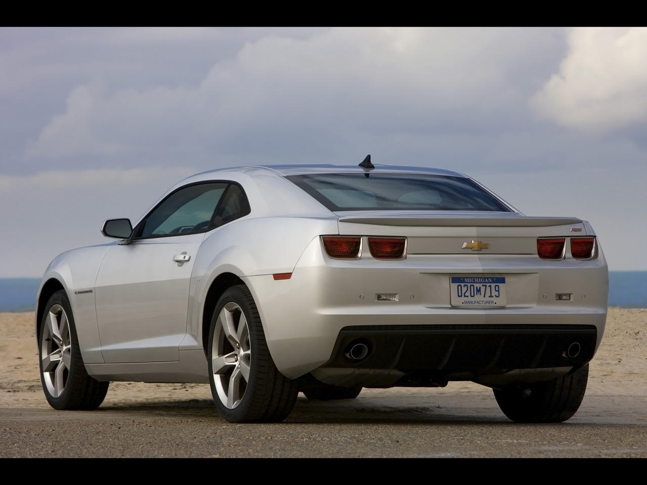 Chevrolet Camaro IV - Car info guide