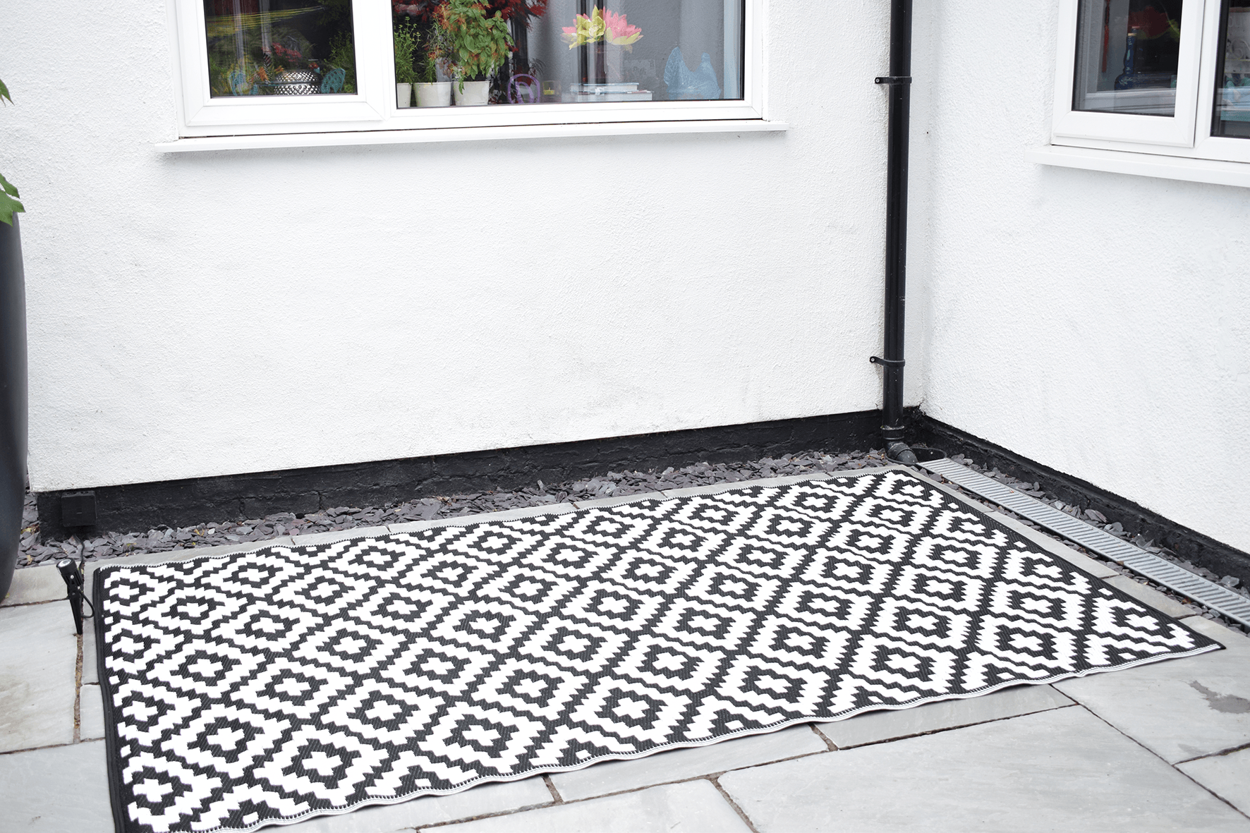 Instant Summer Garden Bar Area Caradise