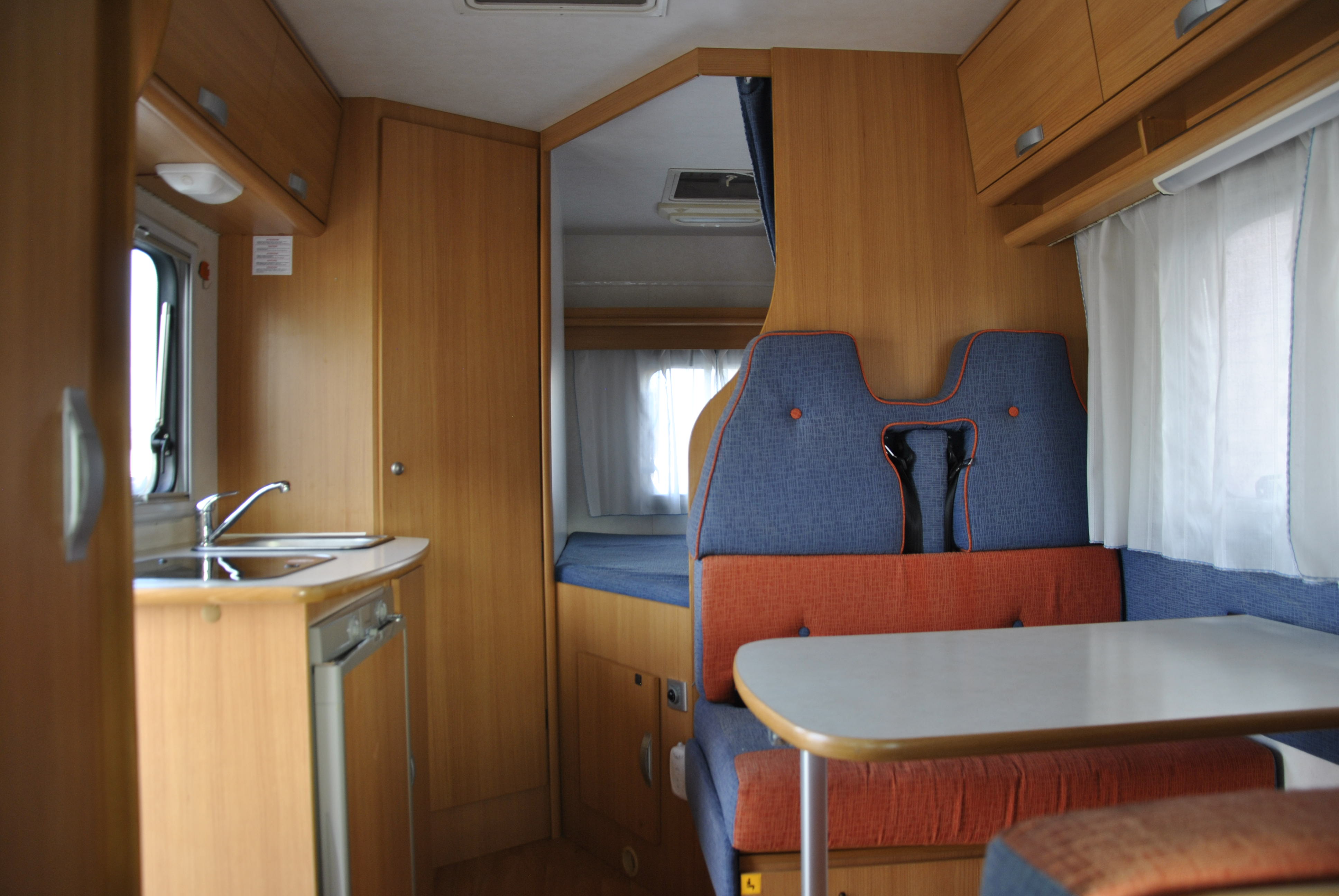 Camper Mansardato Rimor Katamarano 3 mansardato con letto matrimoniale