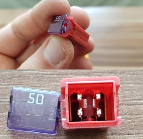 What Does a Blown 50 Amp Fuse Look Like (With Pictures)