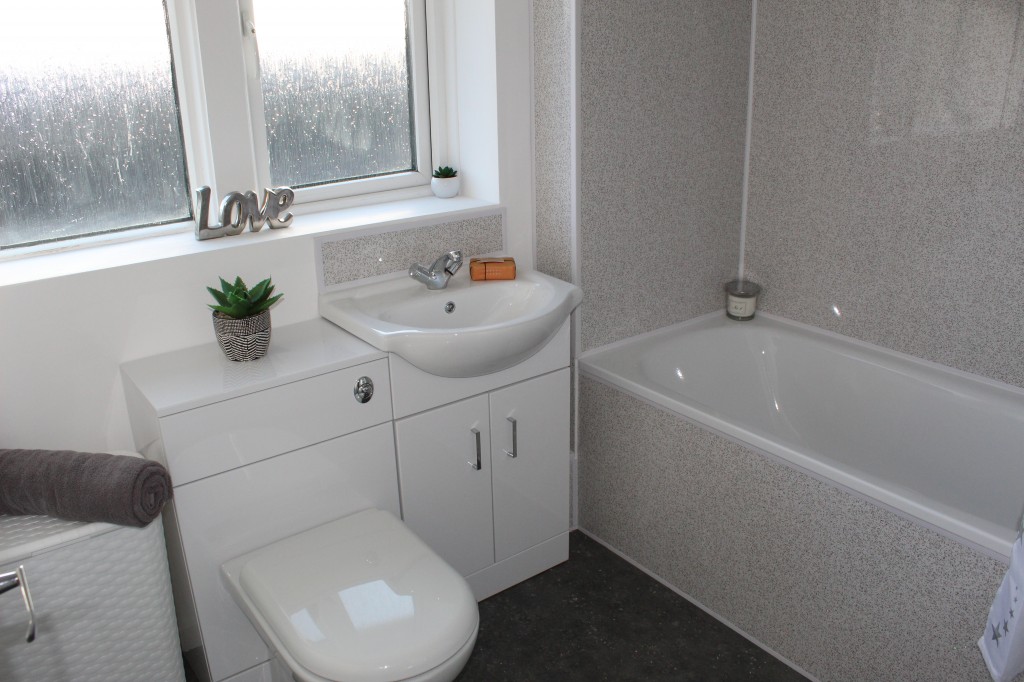 Redhills Close, Exeter, 3 bedroom, House