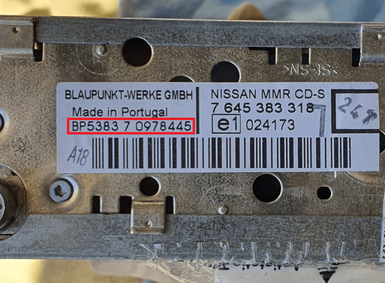 How to find my Nissan Qashqai car radio code?