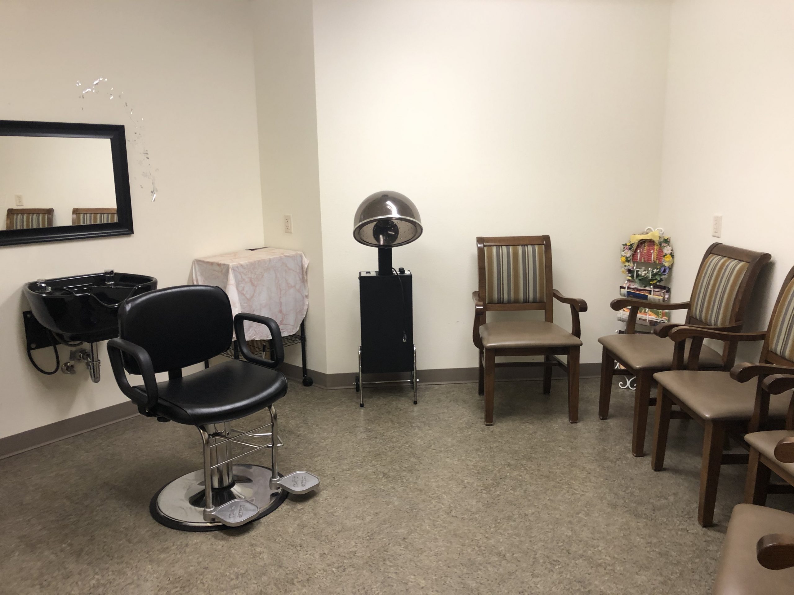 Senior Living Amenities Caring Hands Assisted Living
