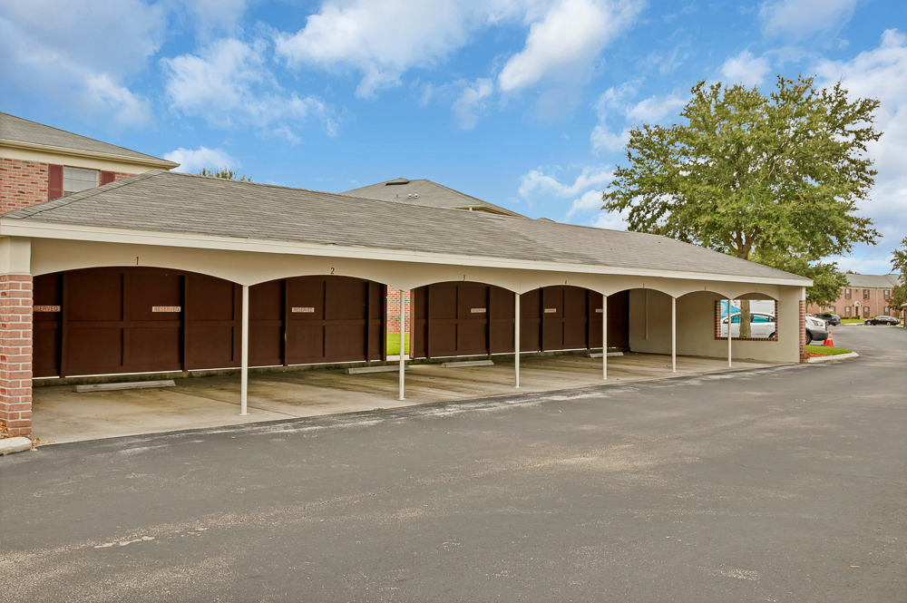 Apartments in Winter Haven, FL Carlton Arms of Winter Haven