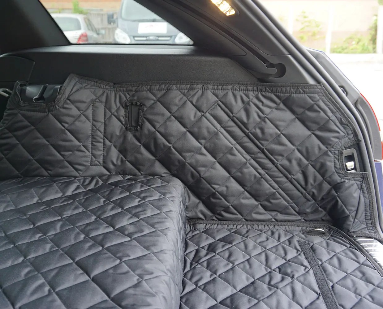 Mercedes C Class C300de Hybrid Estate Tailored Boot Liner