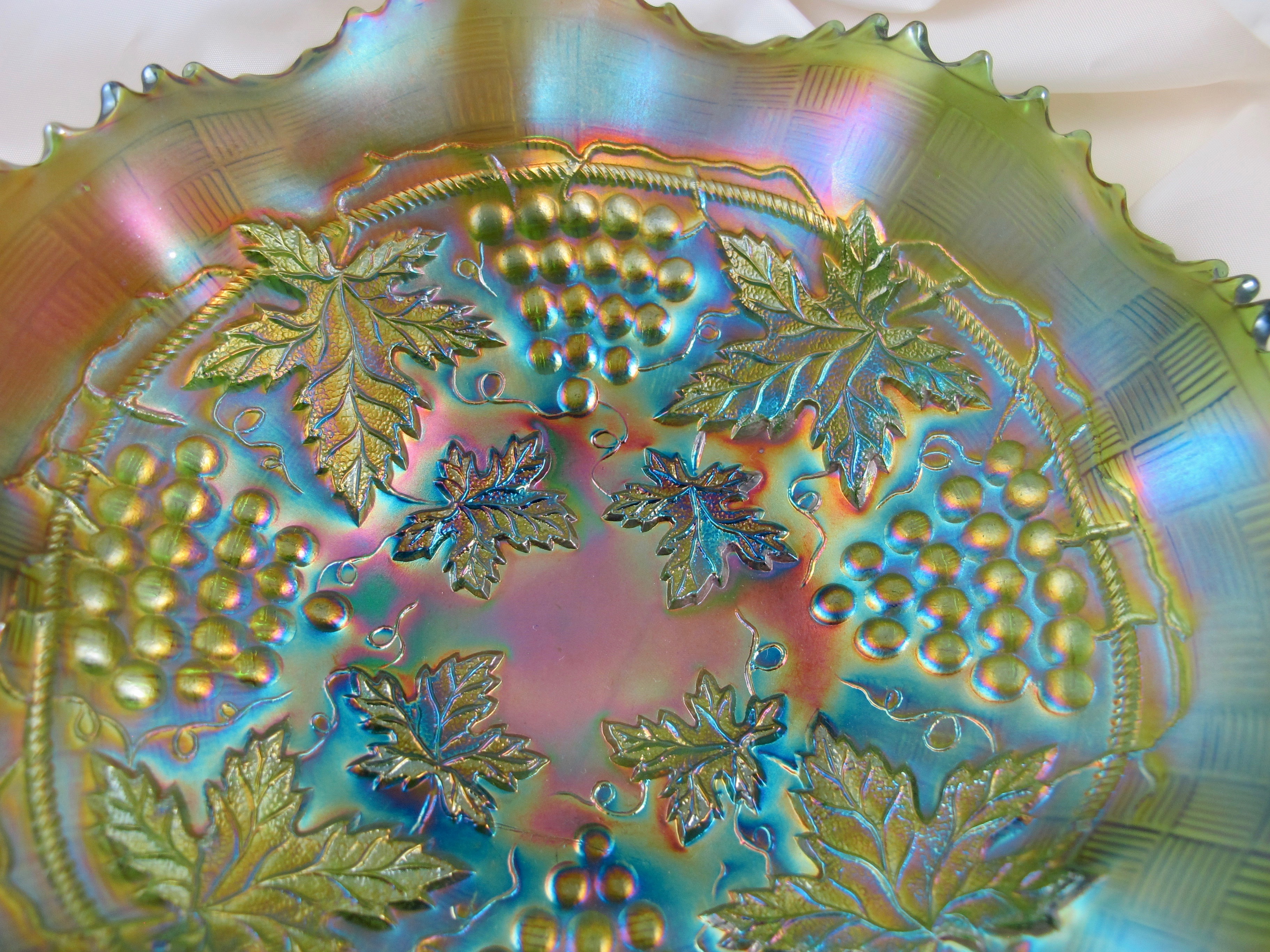 Antique Northwood Green Grape & Cable Carnival Glass Bowl Carnival Glass