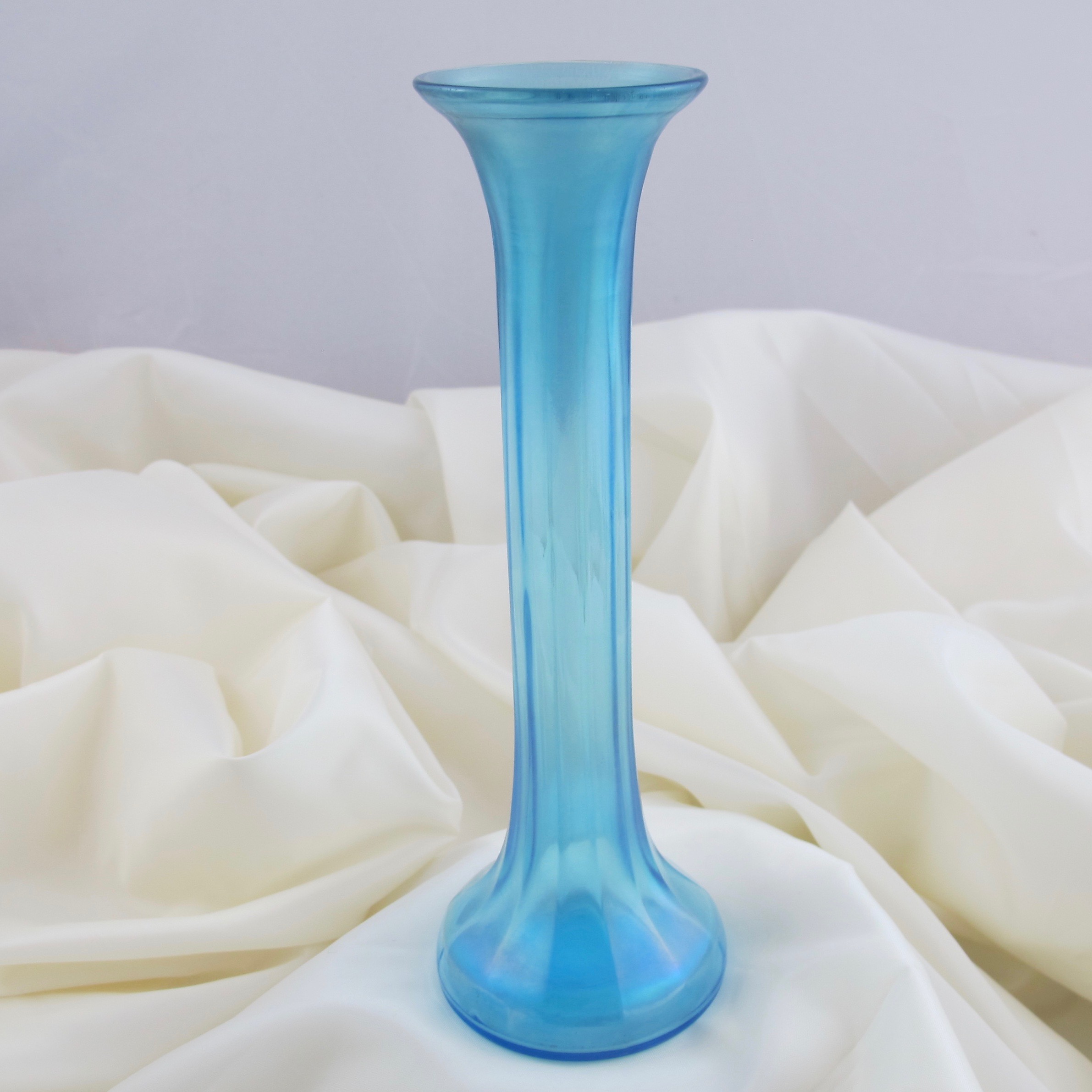 Antique Dugan Diamond Celeste Blue Ribbed Stretch Glass Bud Vase Carnival Glass