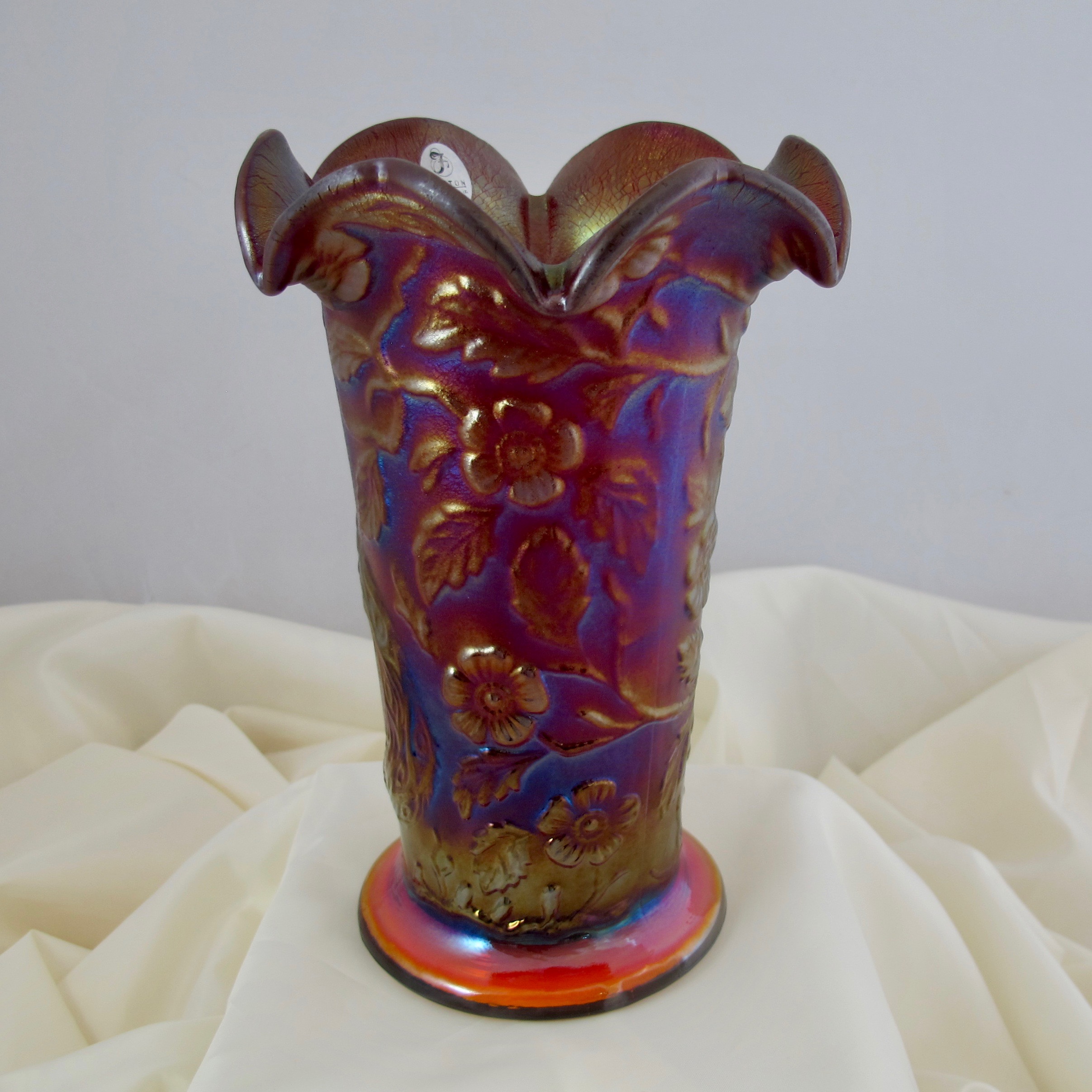 Fenton Red Peacock Garden Stretch Carnival Glass Ruffled Top Vase Ltd