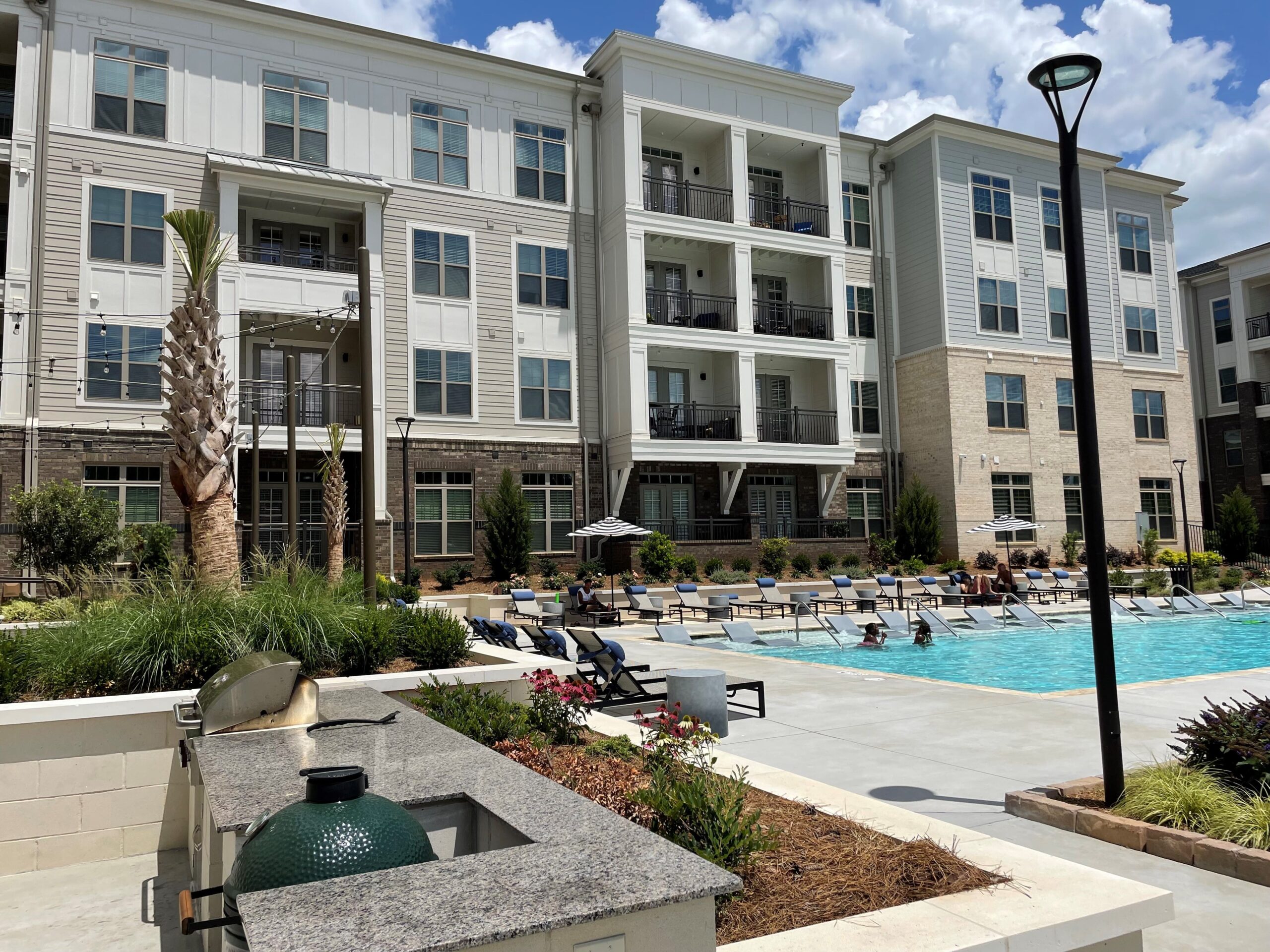The Briley Apartments Carocon
