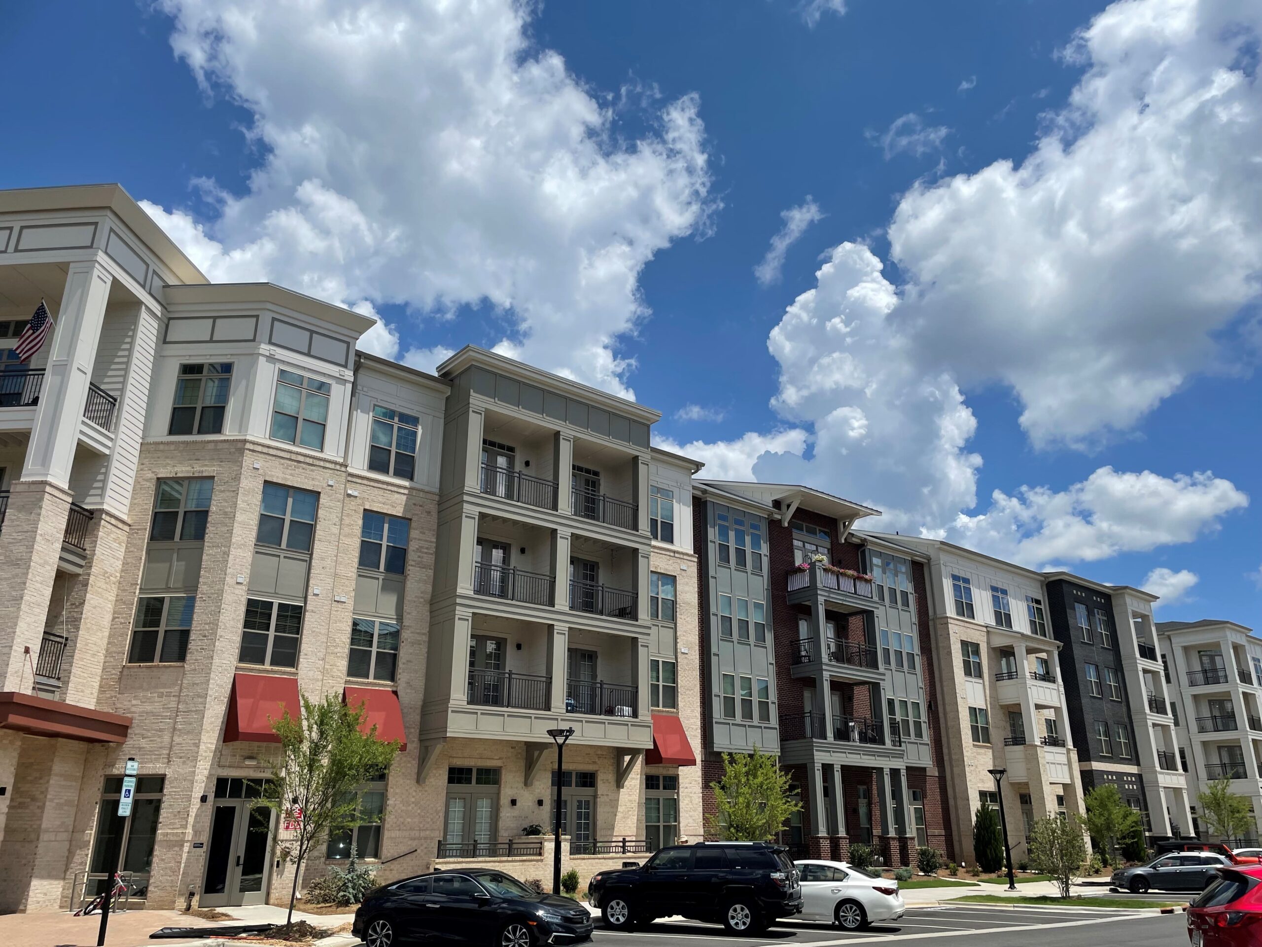 The Briley Apartments Carocon