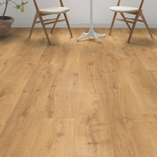 Quickstep Largo Laminate Flooring in Cambridge Oak Natural LPU1662