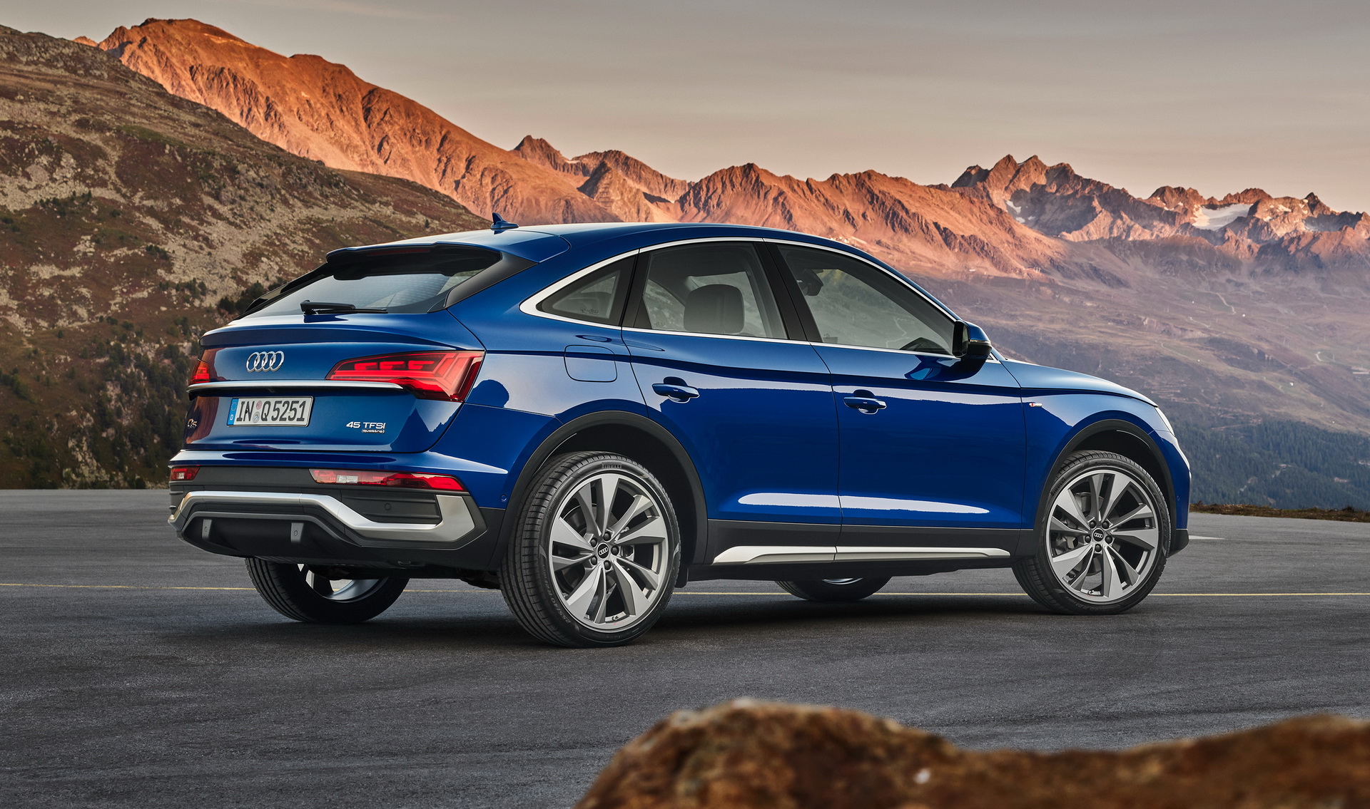 2022 Infiniti QX55 How Does It Stack Up Against The Audi Q5 Sportback