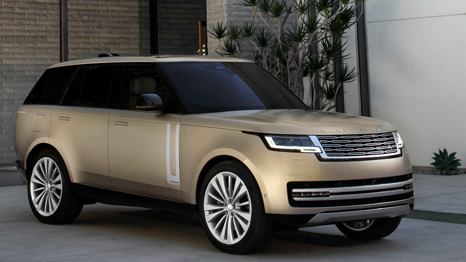 Range Rover Has Highest Loyalty Rate As Current Owners Rush To Buy