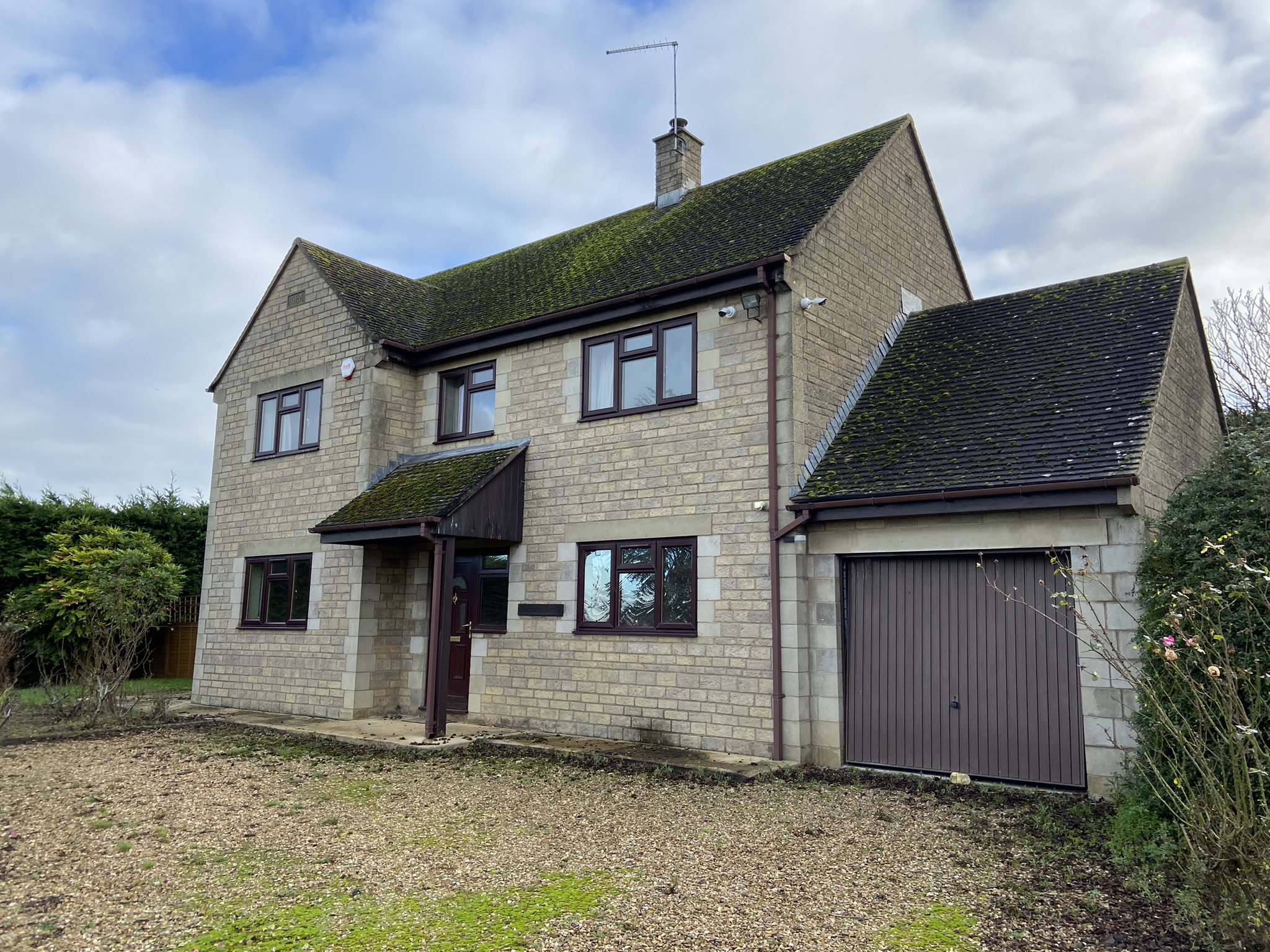 Farmhouse to rent Willersey, nr. Broadway, Worcs. Carver Knowles