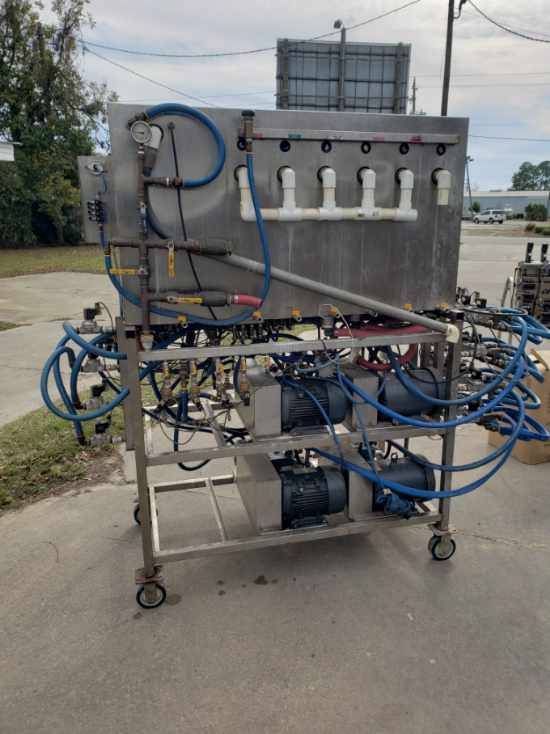 3986 Ginsan Pump Stand VFD Carwash Bay Equipment Systems Used car wash bay equipment