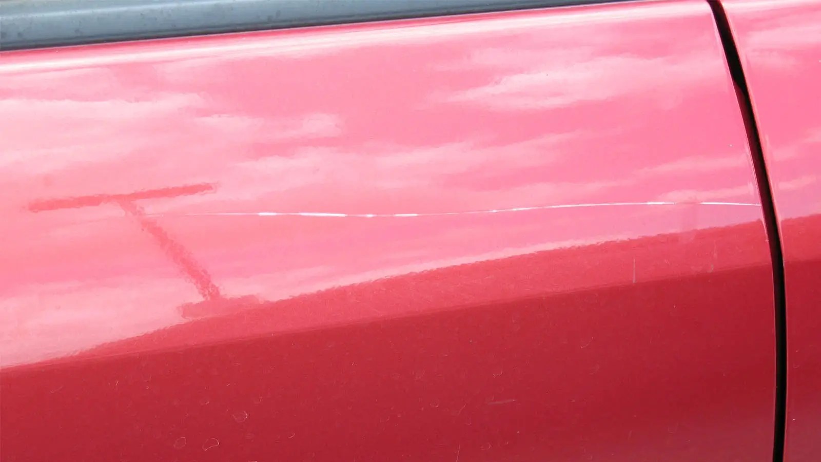 Learn to maintain the best paint protection film for cars in 5 simple steps