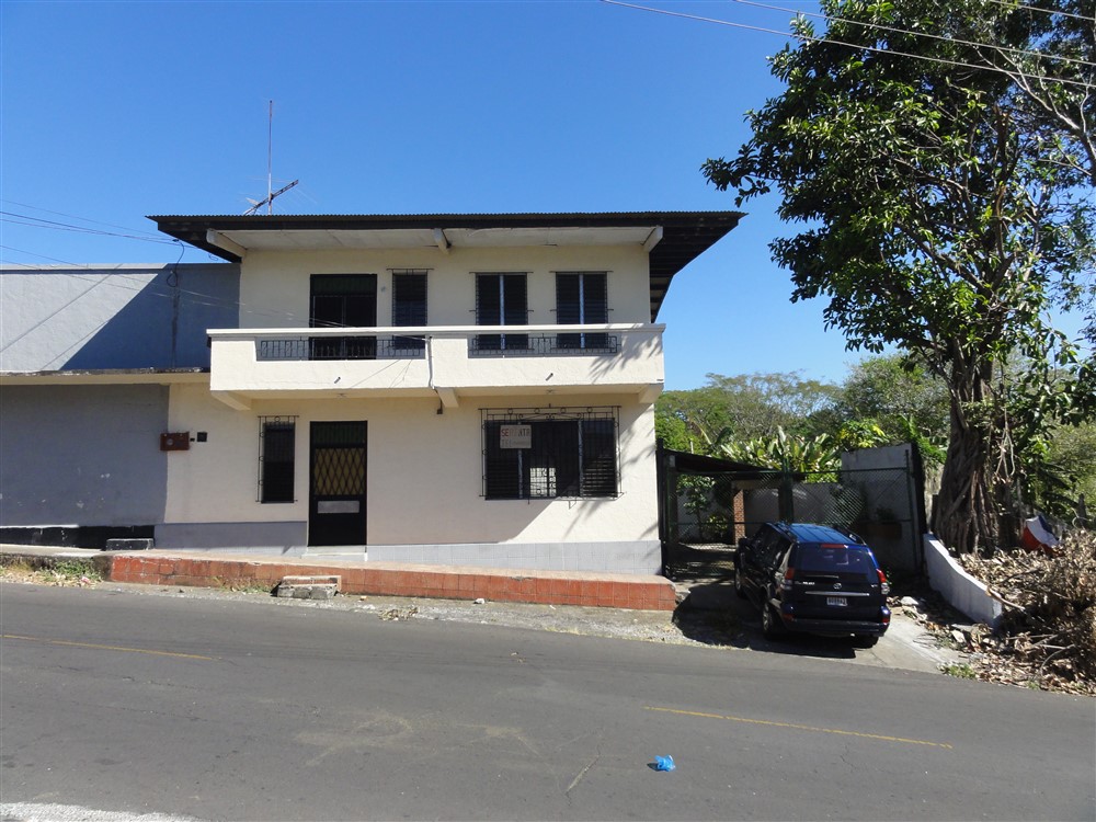 Casa Se Renta / 5 Bedroom House for Rent in David, Panama / Se Aquila