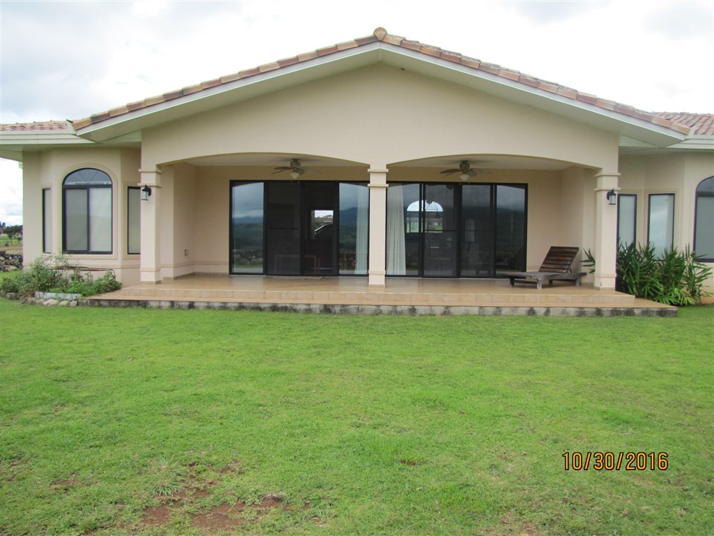 Leased Excellent House for Rent in Gated Community, Boquete Panama