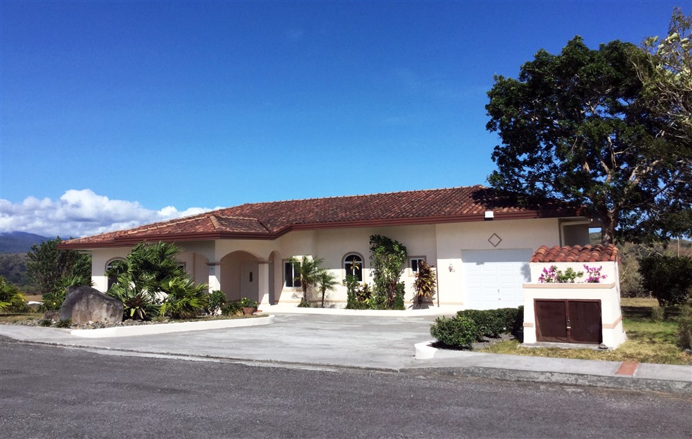 Sold by Casa Solution Superb House in Boquete Canyon Village, Panama