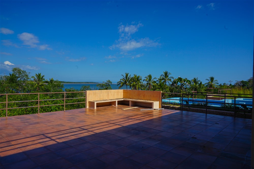Under Contract Boca Chica, Panama Large Oceanfront Condominium Villas