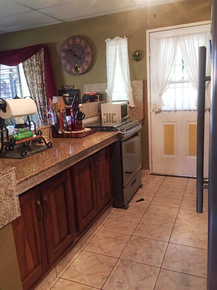 Sold by Casa Solution Sweet House for Sale in Boquete Furnishings