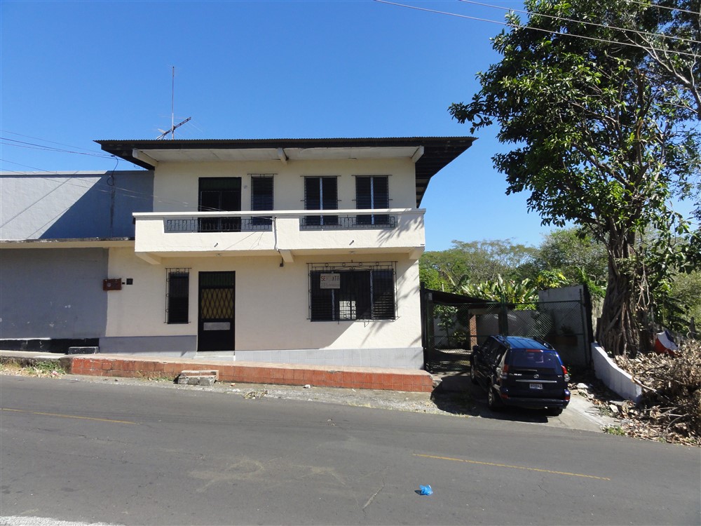Casa Se Renta / 5 Bedroom House for Rent in David, Panama / Se Aquila