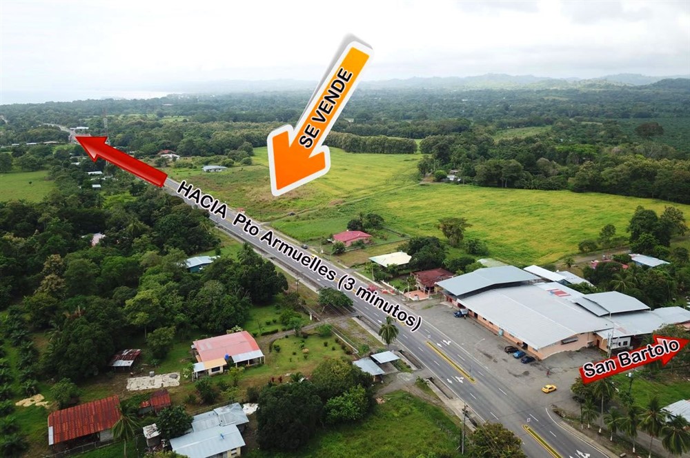 Fantastic Commercial Opportunity on Main Road in Puerto Armuelles