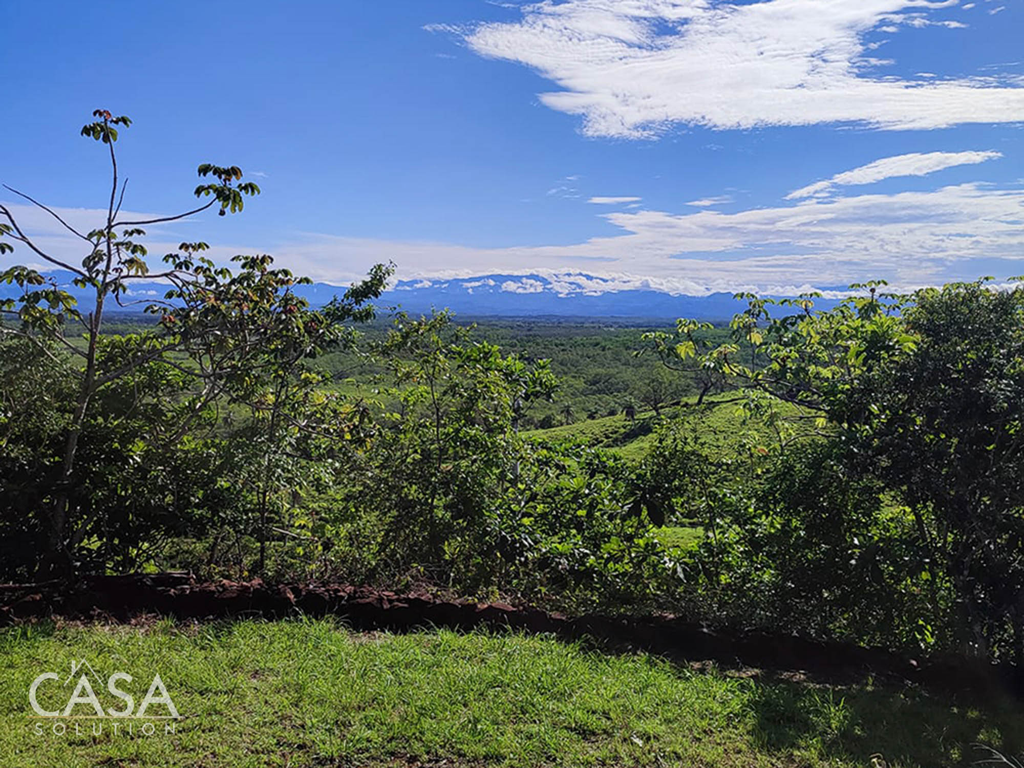 Captivating Vistas Two Breathtaking Lots with 360Degree Views for