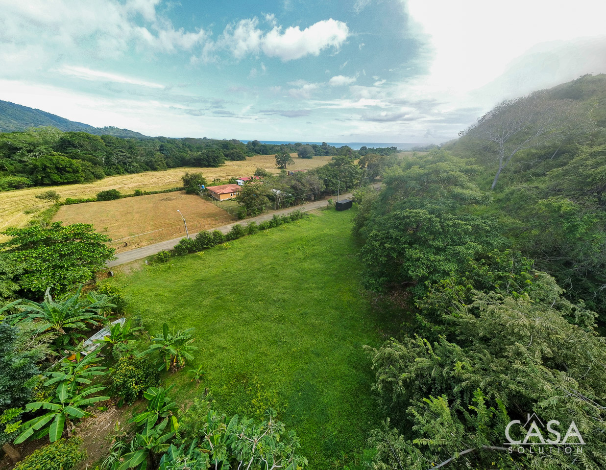 Prime Location! Lot for Sale on Main Road in Cambutal, Los Santos
