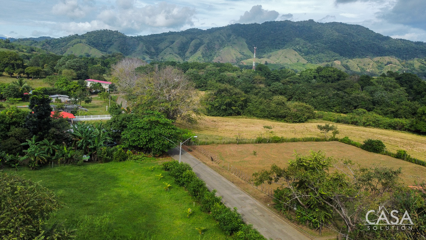 Prime Location! Lot for Sale on Main Road in Cambutal, Los Santos