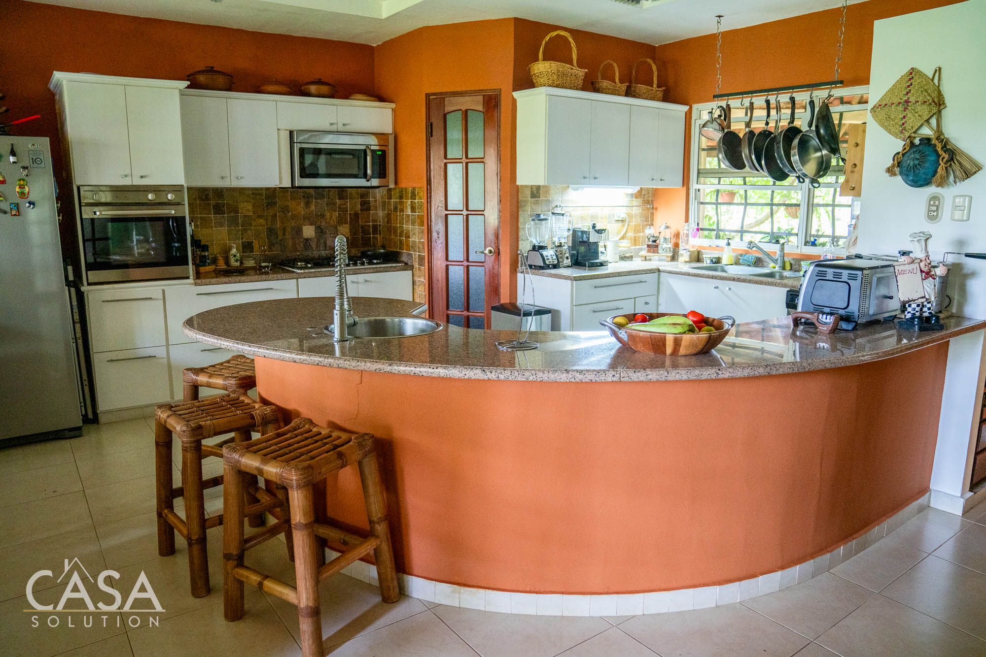 Conveniently Located Home for Sale just 6 minutes from Downtown Chitre, Herrera Casa Solution