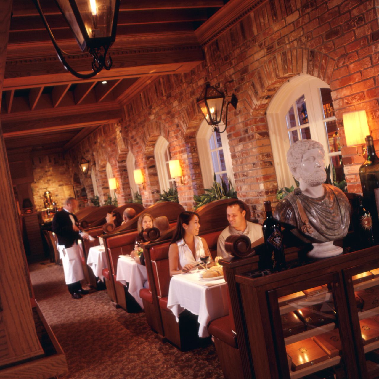 Wine and Dine Your Significant Other at These Romantic Orlando