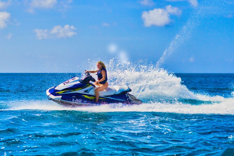 Five Fun Water Activities Aruba Has for A Vacation Casiola