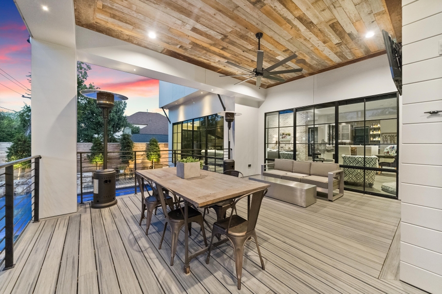 Custom Home Outdoor Living Spaces Houston Cason Graye Homes