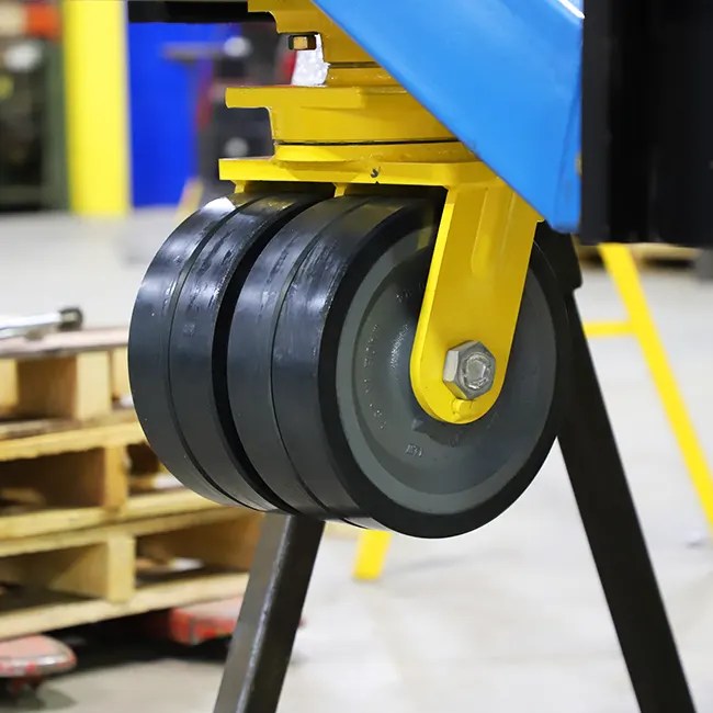 Dual wheel casters vs. single wheel casters for heavy loads