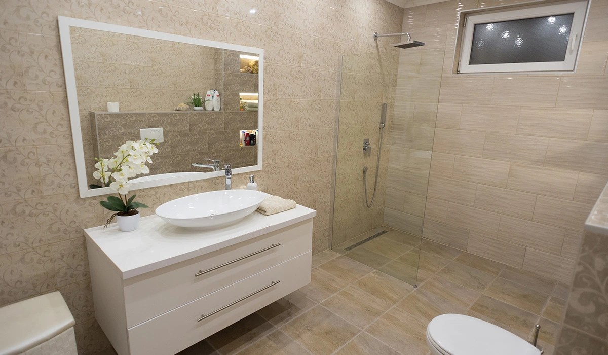 Wet Room or Walkin Shower Which is Best for Your Bathroom?