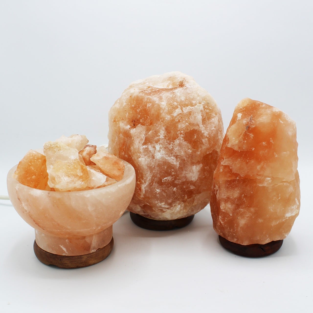 Are Himalayan Salt Lamps Safe for Cats? Vet Reviewed Facts Catster