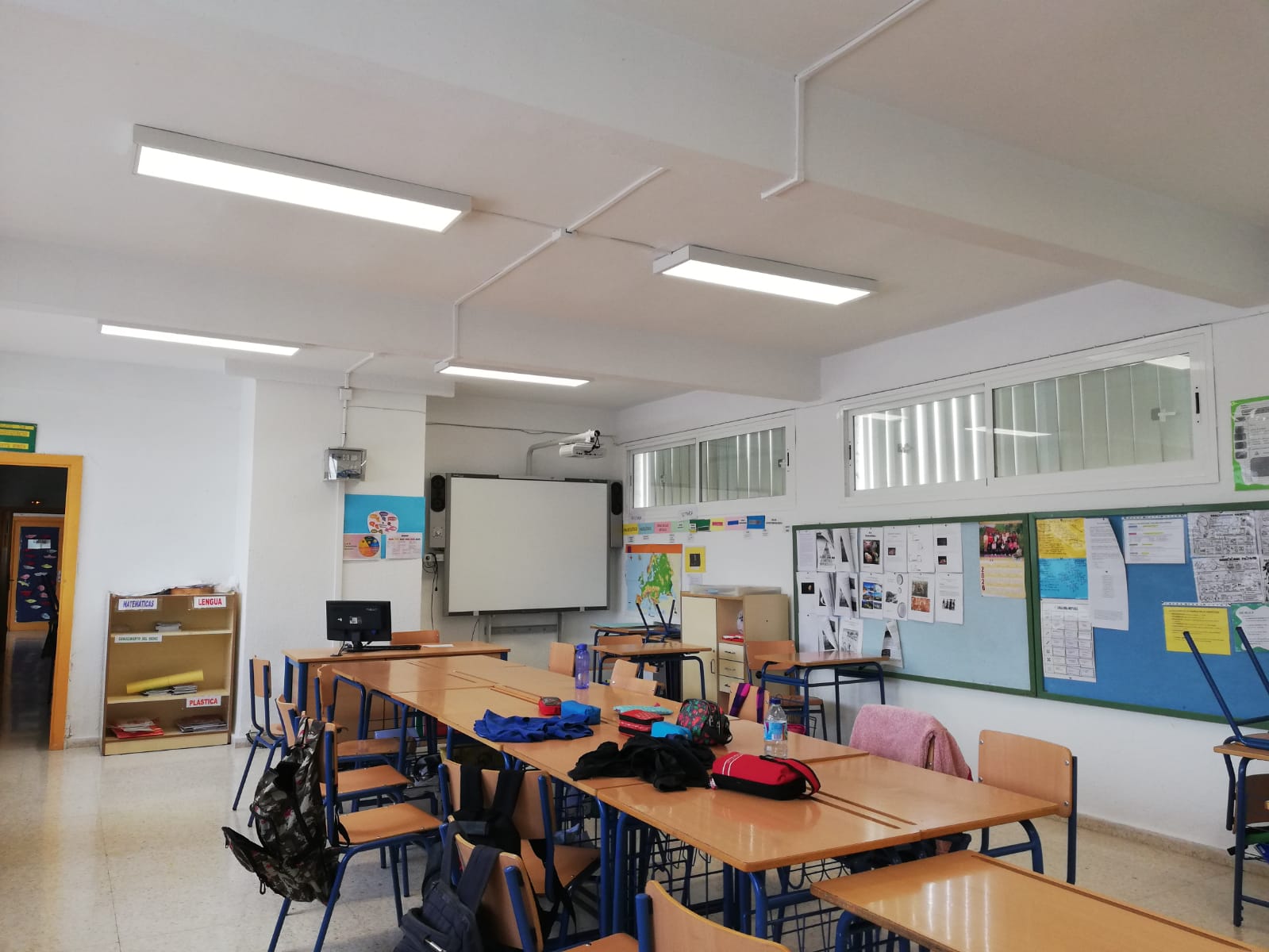 El cambio de luminarias con tecnología led en el CEIP Virgen del Monte