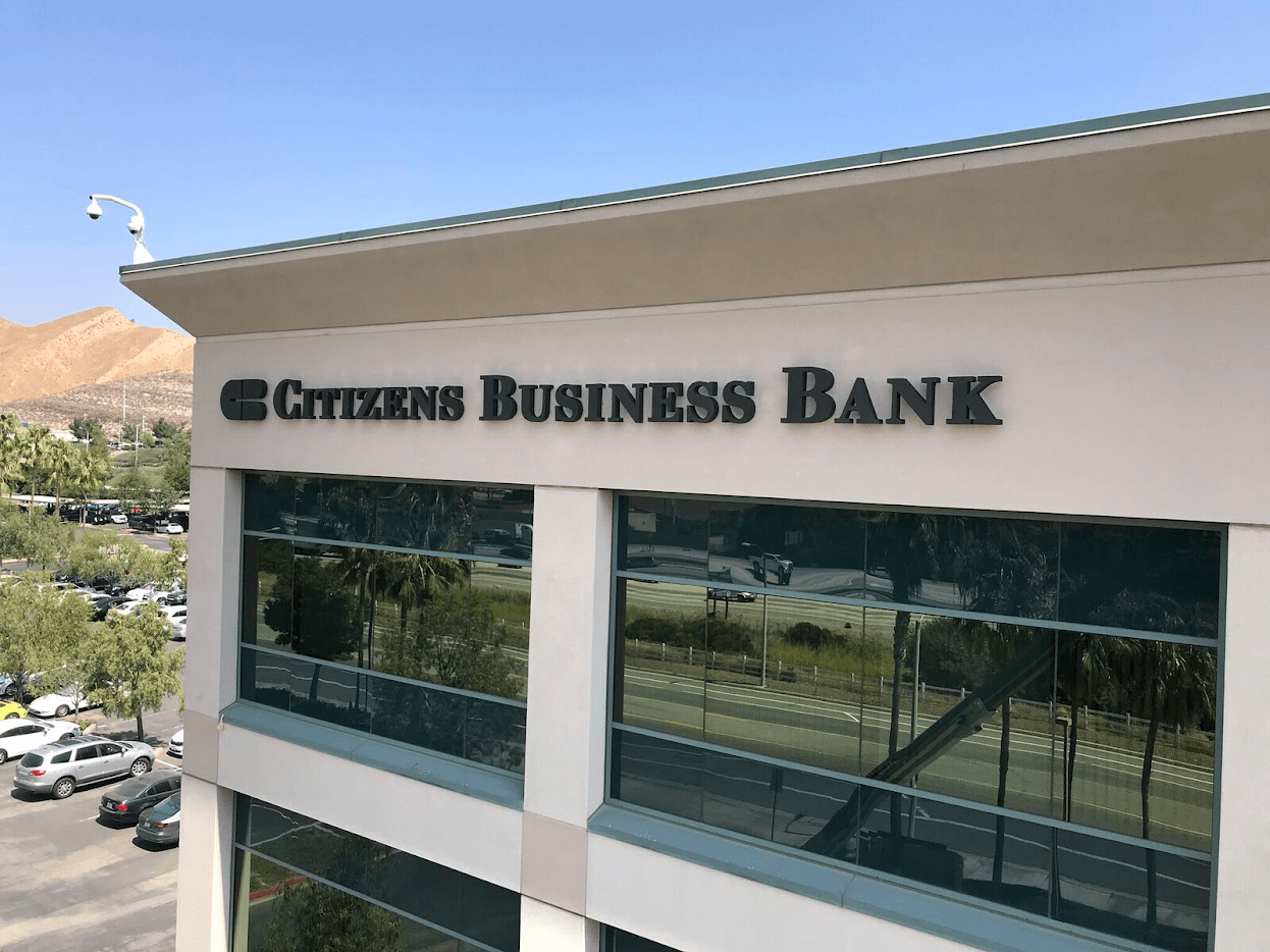 Santa Clarita Business Financial Center Citizens Business Bank