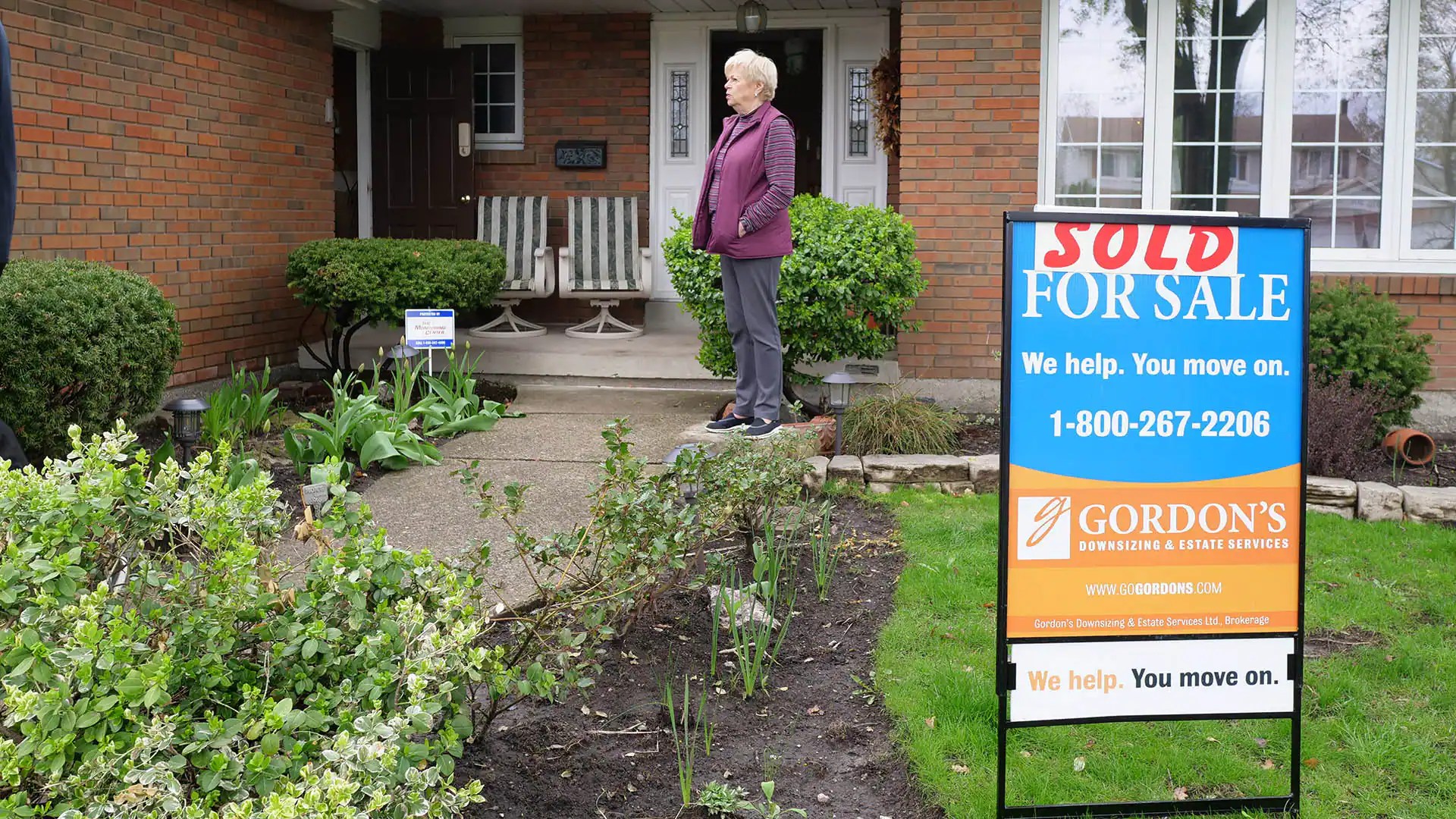 Seniors find downsizing brings new beginnings, but not without tears