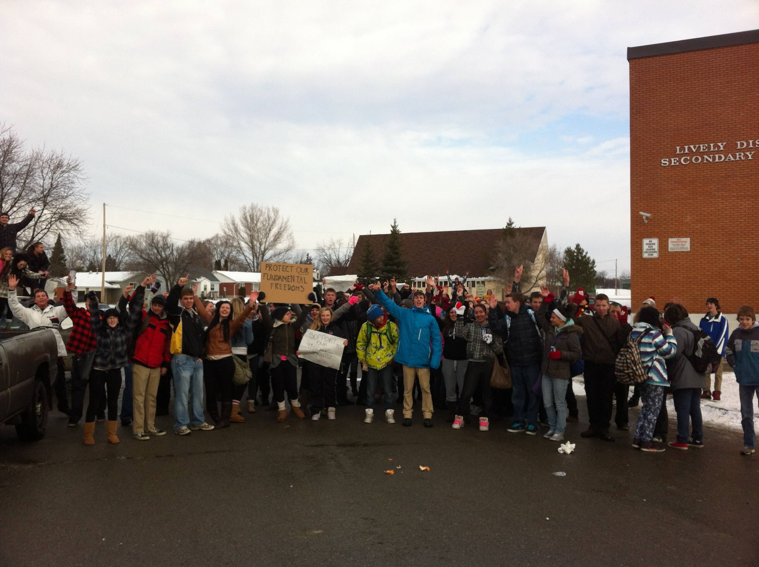 CBC.ca Points North Lively students supporting teachers' job action