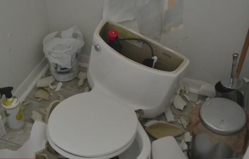 Blowing up the bathroom Toilet explodes after lightning strike CBS 17