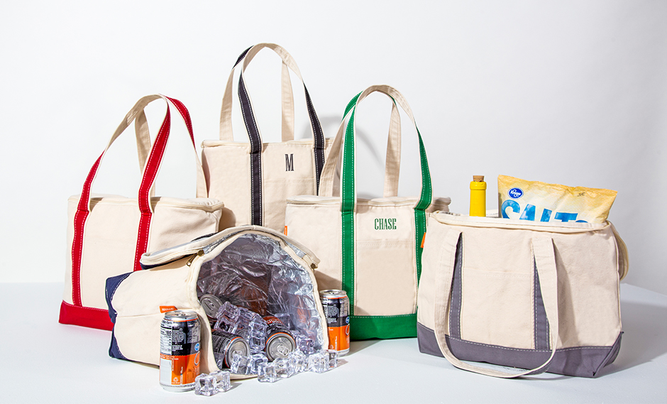 Wholesale Gifts and Novelties You Need for the Holidays CB Station