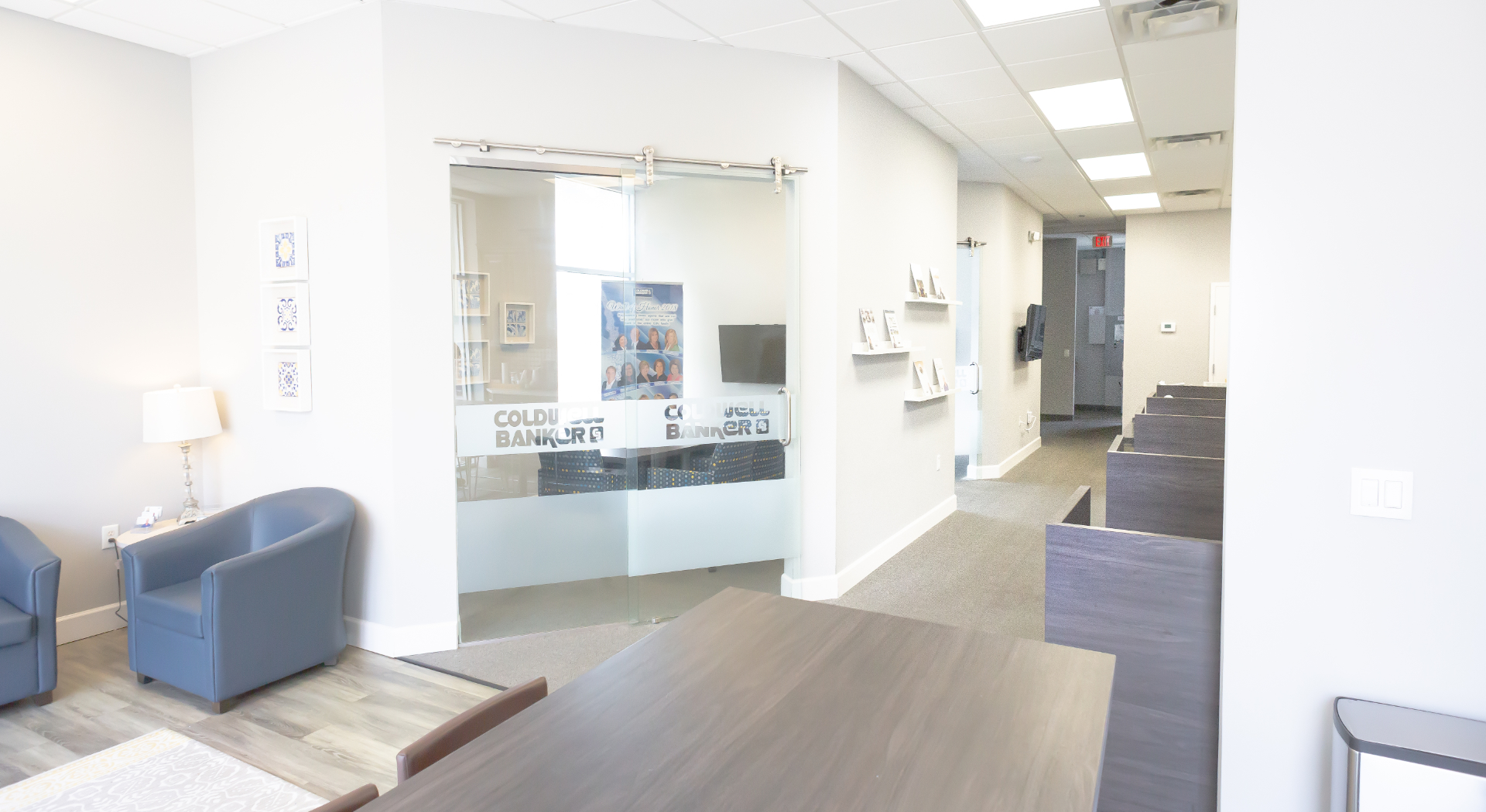 OAKLEAF OFFICE Coldwell Banker Vanguard Realty