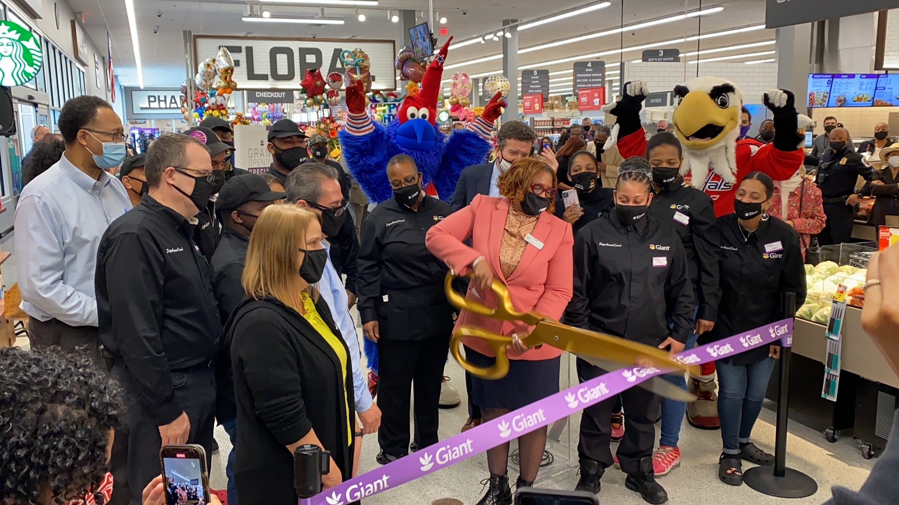 Giant Food Grand Opening in Fort Washington, MD Chesapeake Contracting Group
